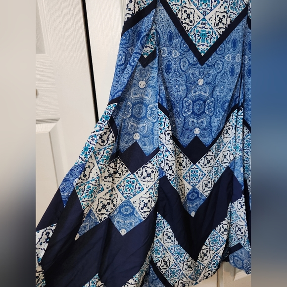 ASOS Warehouse Maxi Dress, Blue Print, Size US 6 - Picture 4 of 8